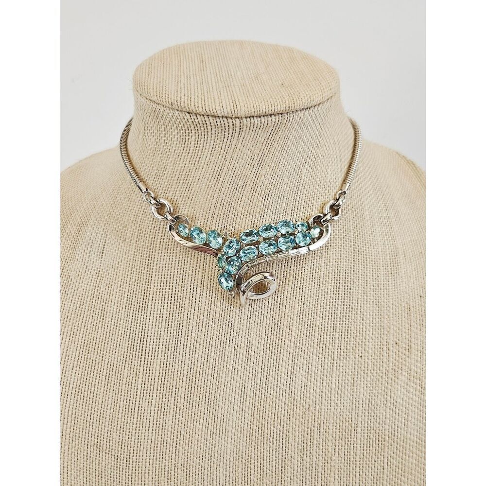 Vintage Crown Trifari Alfred Philippe 1940's Blue Rhinestone Rhodium Necklace